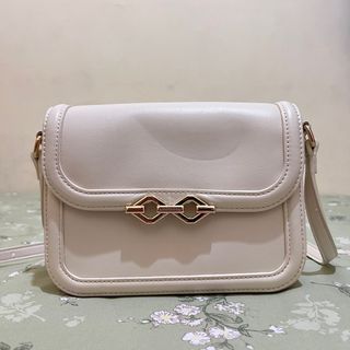 (Kategori: ) berada di . Dikirim oleh kayiespace (ID iklan 1391906447, Gambar 1). Deskripsi: .