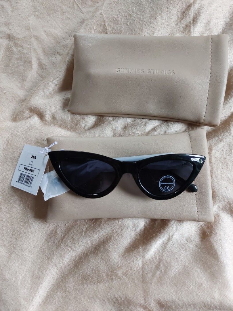 Sunnies Studios Zia Shades in Ink (Category: Sunglasses & Eyewear) located in Rizal. Submitted by Babyfume (Listing ID 1391800522, Image 2). Description: brand new never used still in original magnetic pouch complete with tag and plastic.