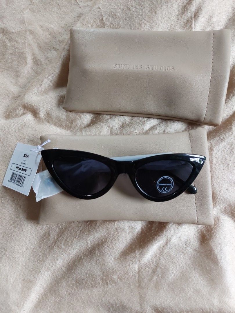 Sunnies Studios Zia Shades in Ink (Category: Sunglasses & Eyewear) located in Rizal. Submitted by Babyfume (Listing ID 1391800522, Image 1). Description: brand new never used still in original magnetic pouch complete with tag and plastic.
