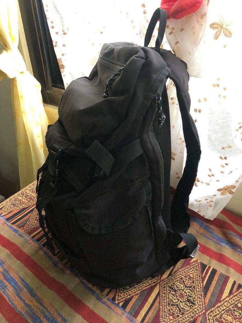 Thrasher backpack (Category: Backpacks) located in Mendez-Nunez. Submitted by suellohista (Listing ID 1391763360, Image 2). Description: +sf Feel free to negotiate.