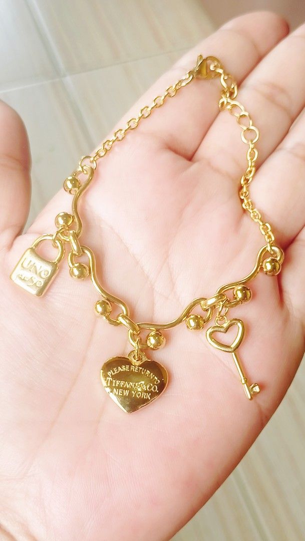 Tiffany & co. Bracelet from japan (Category: Luxury Accessories) located in Manila. Submitted by osaze_27japanbags (Listing ID 1391741010, Image 2). Description: Tiffany & co. bracelet from japan no flaws with stamp with gift box size adjustable.