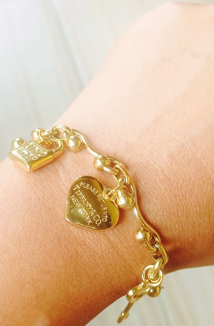 Tiffany & co. Bracelet from japan (Category: Luxury Accessories) located in Manila. Submitted by osaze_27japanbags (Listing ID 1391741010, Image 1). Description: Tiffany & co. bracelet from japan no flaws with stamp with gift box size adjustable.