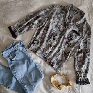 (Category: ) located in . Submitted by shopaholican (Listing ID 1391745497, Image 1). Description: .