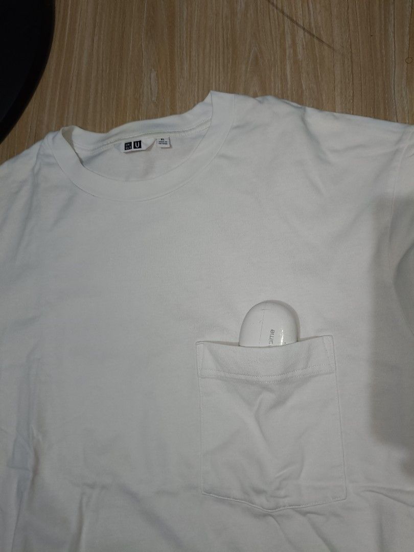 Uniqlo Pocket Tee (Category: Tshirts & Polo Shirts ) located in Manila. Submitted by hate9ten (Listing ID 1391815949, Image 2). Description: 24x28 - Size XL No Issue QC Loc.