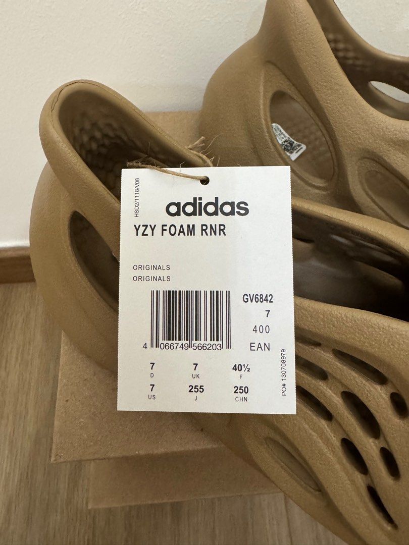 US7 12 BRAND NEW Adidas Yeezy Foam Runner Clay Taupe CLEARANCE