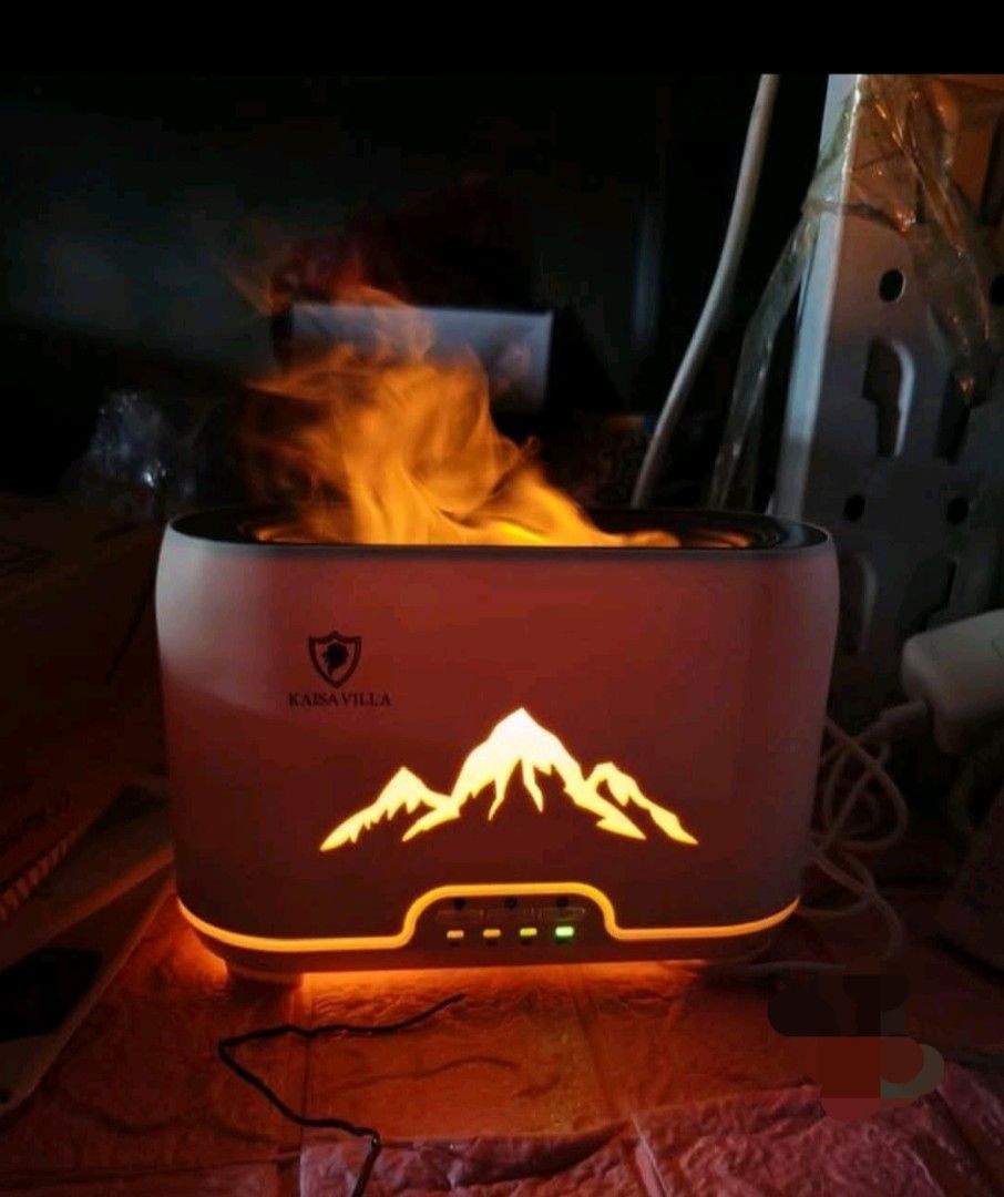 air humidifier (Category: Air Purifiers & Dehumidifiers) located in Manila. Submitted by asstditems (Listing ID 1392018507, Image 2). Description: Same day delivery via Lalamove Location: Manila Mop: Cod/Gcash payment.