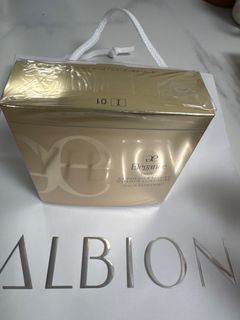 （分類：）位於 。 由 hellobeauty99 提交（商品編號 1392096113，圖片 1）。簡介： 。