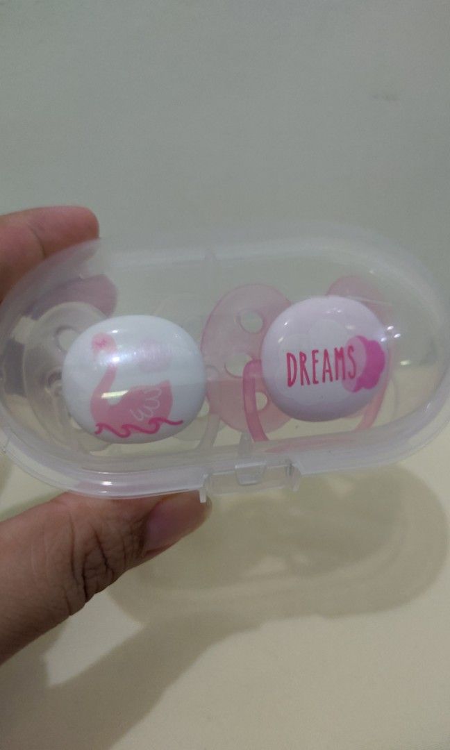 Avent Pacifier 0-6m (Category: Soothers & Pacifiers) located in Baliuag. Submitted by kaizelle.1104 (Listing ID 1391968666, Image 1). Description: Original ship from USA🇺🇸 naOpen lng❗ ❤️Meet up infront of SM Baliwag ❤️Shipping flash/ J&T / Gcash Payment. ❤️COD shopii check/o add 15% for tax.. but you can input voucher for discount☺️ 🧡PM for other concern❤️ Thank you..