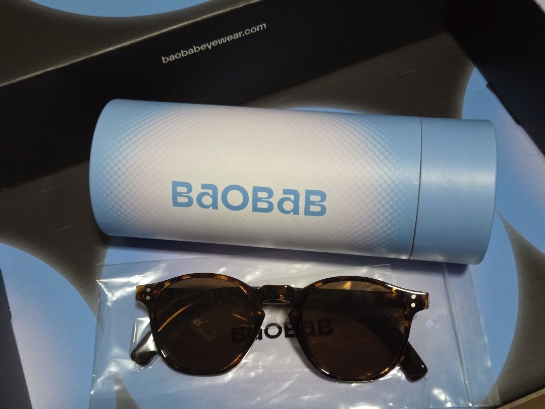 Baobab Sunglasses - Webb Peggy Ross (Category: Sunglasses & Eyewear) located in Mandaluyong City. Submitted by 13amethyst (Listing ID 1392081516, Image 2). Description: complete inclusions: - sunglasses - accessory holder - microfiber dust cloth variants available in photo sequence (2-7) - ROSS in Classic Tort - WEBB in Classic Tort - MALLORY in Rich Black (SOLD) - PEGGY in Rich Black - BENNETT in Rich Black (SOLD) - LETO in Stone (Metallic Gray)