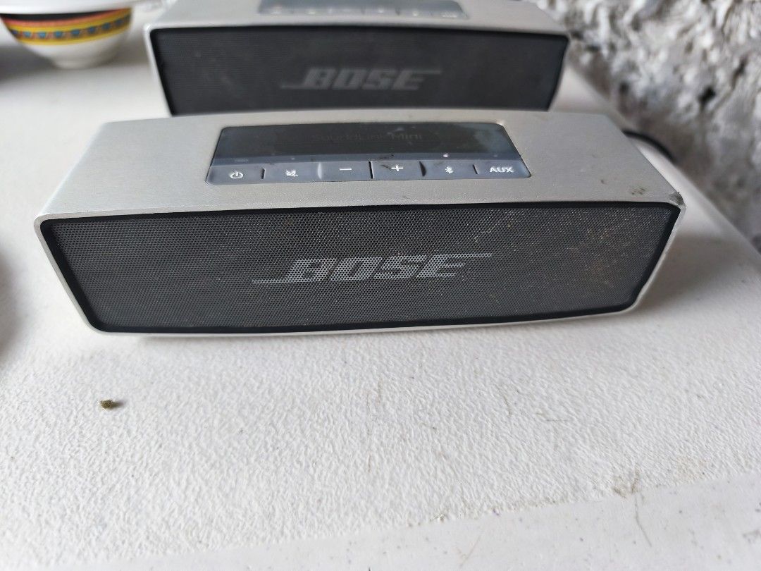 Bose sound Link mini (Category: Soundbars, Speakers & Amplifiers) located in Quezon City. Submitted by herrera_jekjek (Listing ID 1392071774, Image 3). Description: Bose sound Link mini unit only.
