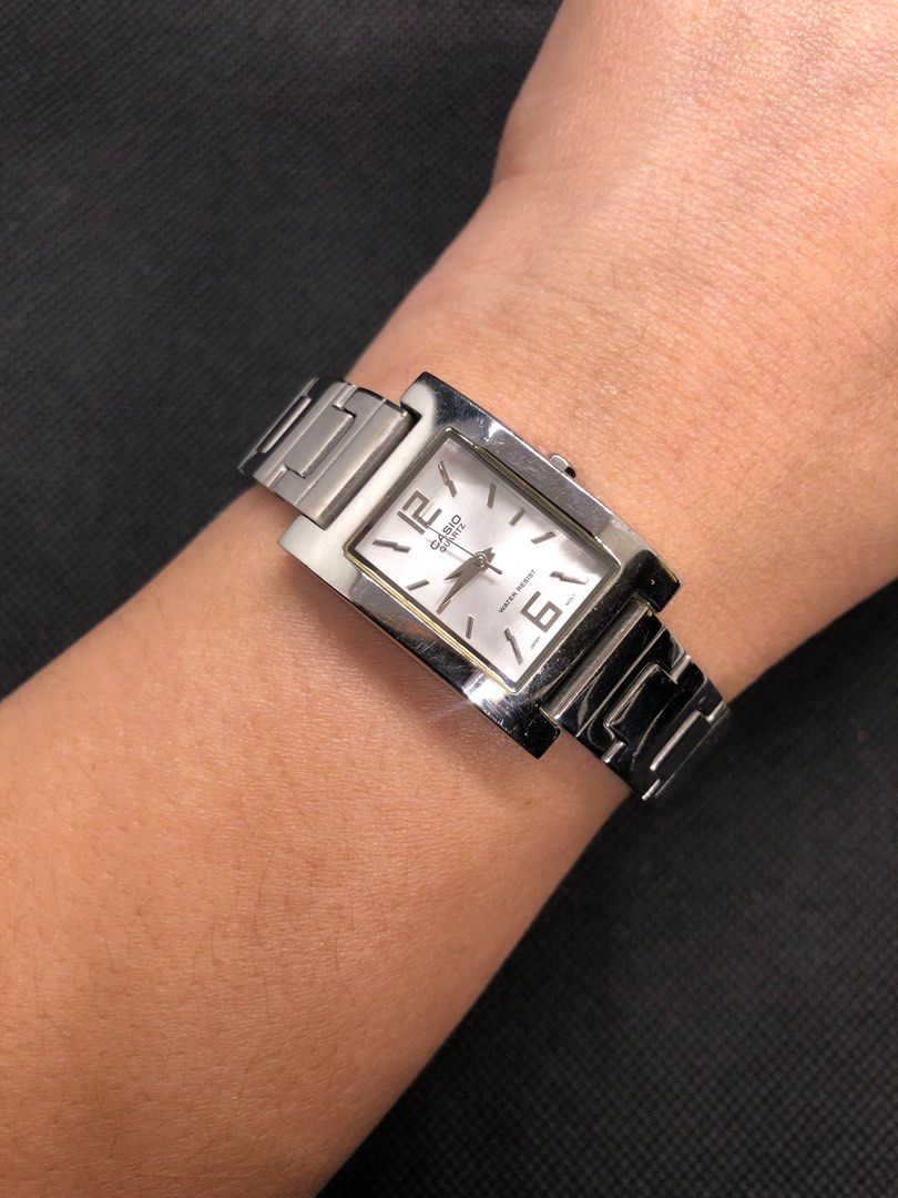 Casio Tank Quartz Ladies Watch (Category: Women's Watches) located in Pasig City. Submitted by lailahbeauty (Listing ID 1391943868, Image 1). Description: For sale onhand Casio Tank Quartz ladies Watch. Original Preloved watch from Japan. Working product. For more details you can contact me directly for fast transaction. Buy now! I can shipping nationwide! .