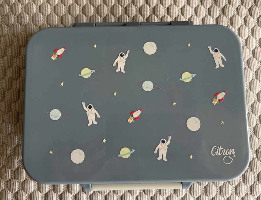 Citron Bento TritanLunch Box (Category: Other Babies Going Out Needs) located in Quezon City. Submitted by sweetpea26 (Listing ID 1392104786, Image 1). Description: Used with care Light surface scratches, normal wear, consistent with normal use. -No box.