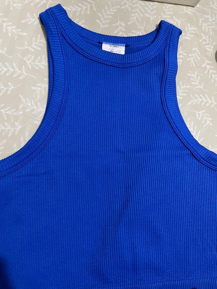 COTTON ON Body Seamless Ringer Tank (Category: Sleeveless) located in San Juan City. Submitted by notanne (Listing ID 1392092680, Image 1). Description: Brand new with tags Bought in USA.