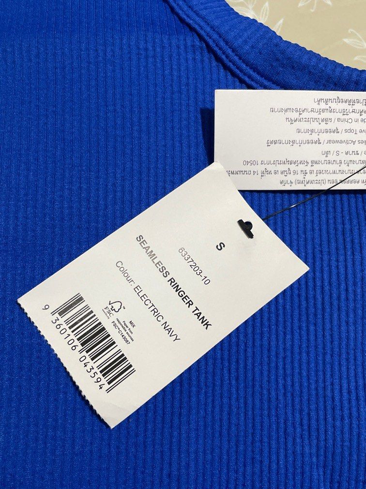 COTTON ON Body Seamless Ringer Tank (Category: Sleeveless) located in San Juan City. Submitted by notanne (Listing ID 1392092680, Image 2). Description: Brand new with tags Bought in USA.