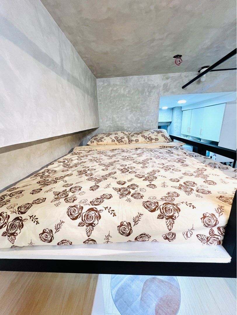 Victoria Sports Tower - Studio Condo (Category: Apartments & Condos) located in Quezon City. Submitted by swiftiesince08 (Listing ID 1392068421, Image 3). Description: For rent: 1 month advance + 2 months deposit (PDC) For pasalo: 15k monthly, with 48mos dp Inclusions: Assoc dues Full double-sized Loft bed Sofa bed 1.5hp split-type inverter AC TV with Netflix Shower heater Refrigerator Microwave oven Induction stove Electric kettle Ceramic cookwa