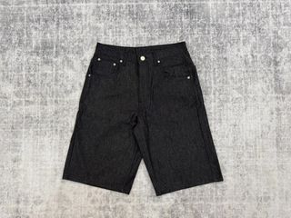 (Category: ) located in . Submitted by moneygarments (Listing ID 1392005695, Image 1). Description: .
