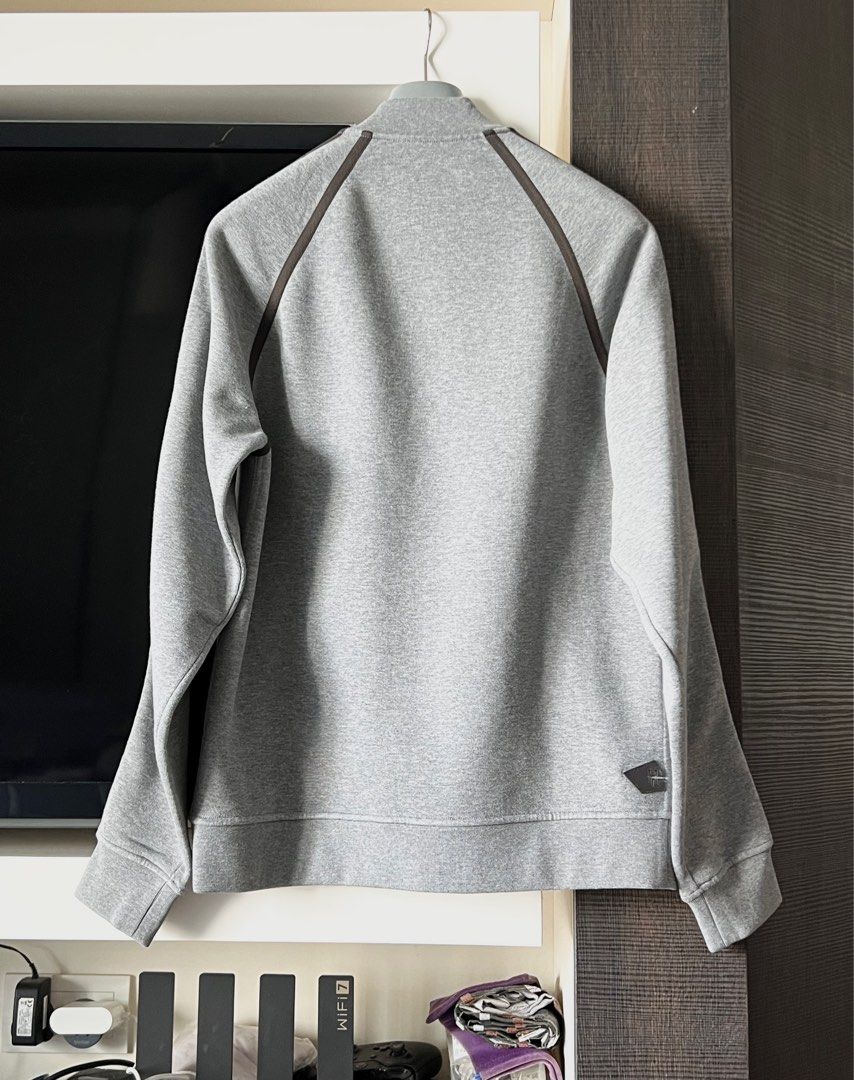Hermes Men Ganses colorees Grey varsity jacket, 名牌, 服裝- Carousell