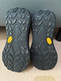 （分類：）位於 。 由 katy0213 提交（商品編號 1392031762，圖片 1）。簡介： 。