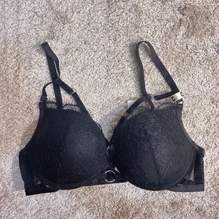 (Category: ) located in . Submitted by charlotte1707 (Listing ID 1392020247, Image 1). Description: .