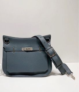 （分類：）位於 。 由 mk_1712 提交（商品編號 1392054841，圖片 1）。簡介： 。