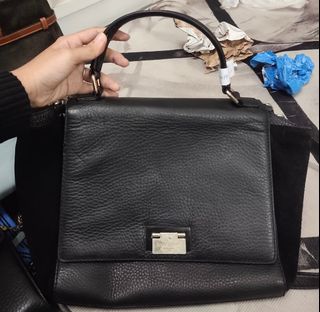 (Category: ) located in . Submitted by syera12 (Listing ID 1391958141, Image 1). Description: .