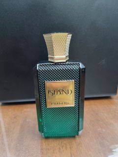 (Category: ) located in . Submitted by riz1998 (Listing ID 1392010918, Image 1). Description: .