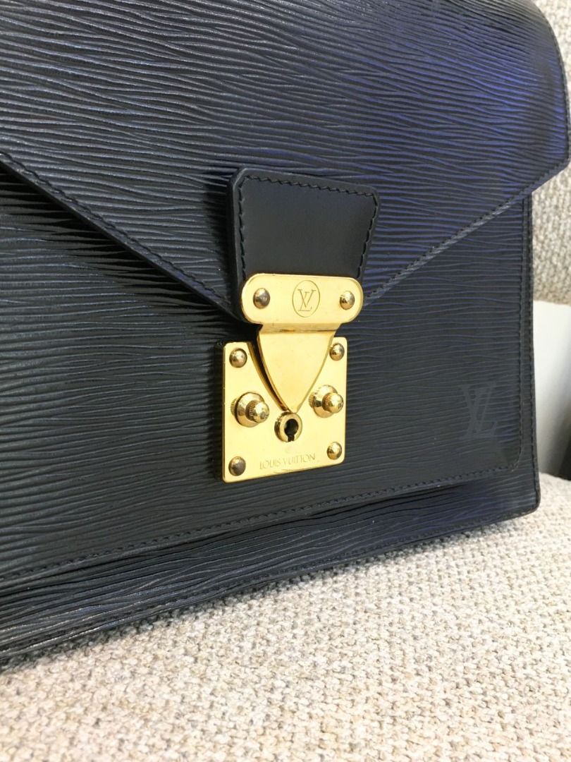 LOUIS VUITTON Monceau 28 Briefcase Bag (Pre-owned Authentic) (Category: Luxury Bags & Wallets) located in Santa Rosa. Submitted by brandieshoppe (Listing ID 1391979569, Image 3). Description: ✅ Authentic/Original Preloved ✅ From Japan Auction ✅ Excellent Condition ✅ Money-back Guaranteed If Proven Fake ✅ Message Us For More Details *Open Also for Layaway Terms #00845.