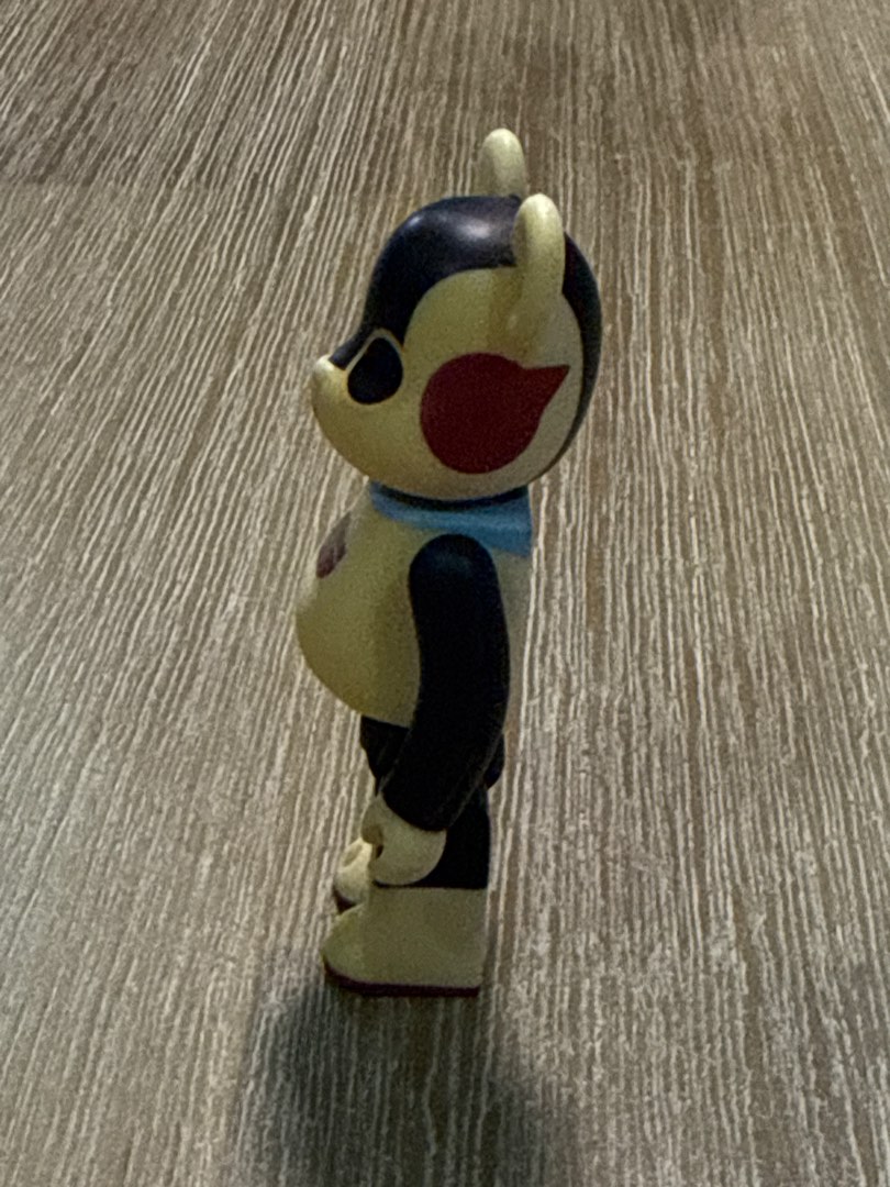Figura Medicom UDF Robi 2 – Versione Gialla, Ultra Dettaglio, Altezza 9 Cm, Collezione Robot