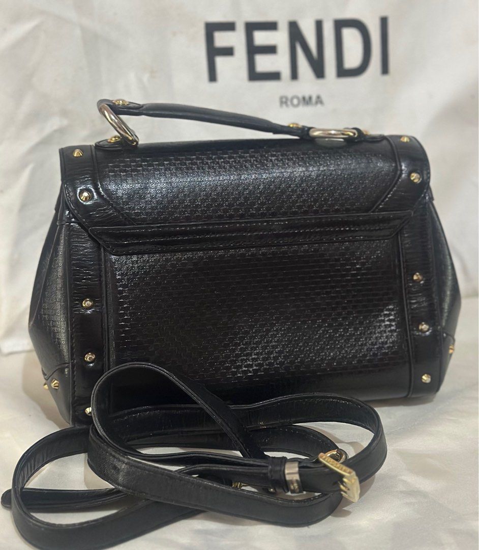 Metrocity Sling Bag (Category: Luxury Bags & Wallets) located in Quezon City. Submitted by donaya_luxe (Listing ID 1392005470, Image 2). Description: Very good condition Rubs and tarnishing of the hardware is in the pics Dimension approx 8.'5 x 6' x 3'.