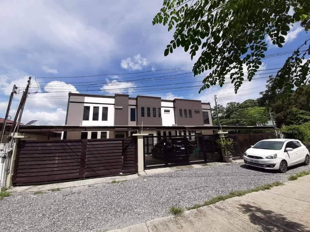 Monte Maria Apartments (Category: Apartments & Condos) located in Davao. Submitted by babreeta (Listing ID 1391966240, Image 3). Description: Monte Maria Apartment type 3 units. Unit 1: Master Bed room with CR and bath tub and terrace 2 Bed rooms downstairs and common CR Extended Dirty kitchen Garage can fit 2 cars and also you can park 1 car front of the gate. Unit 2: All 3 Bed rooms are in the 2nd floor 1 master bed room with CR and terrace 2 r