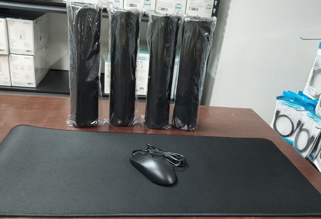 Mouse Pad Plain Extended Black (700x300x3mm) (Category: Mouse & Mousepads) located in Pasig City. Submitted by technofuseofficial (Listing ID 1392034279, Image 3). Description: Mouse Pad Plain Extended Black (700x300x3mm) Brand New and Original Items Store Location: 4F Unit 402, 604 Shaw Boulevard, Barangay Kapitolyo, Pasig City Same Day Delivery: - Lalamove delivery within Metro Manila - For walk-ins: Always PM first for item availability - We a