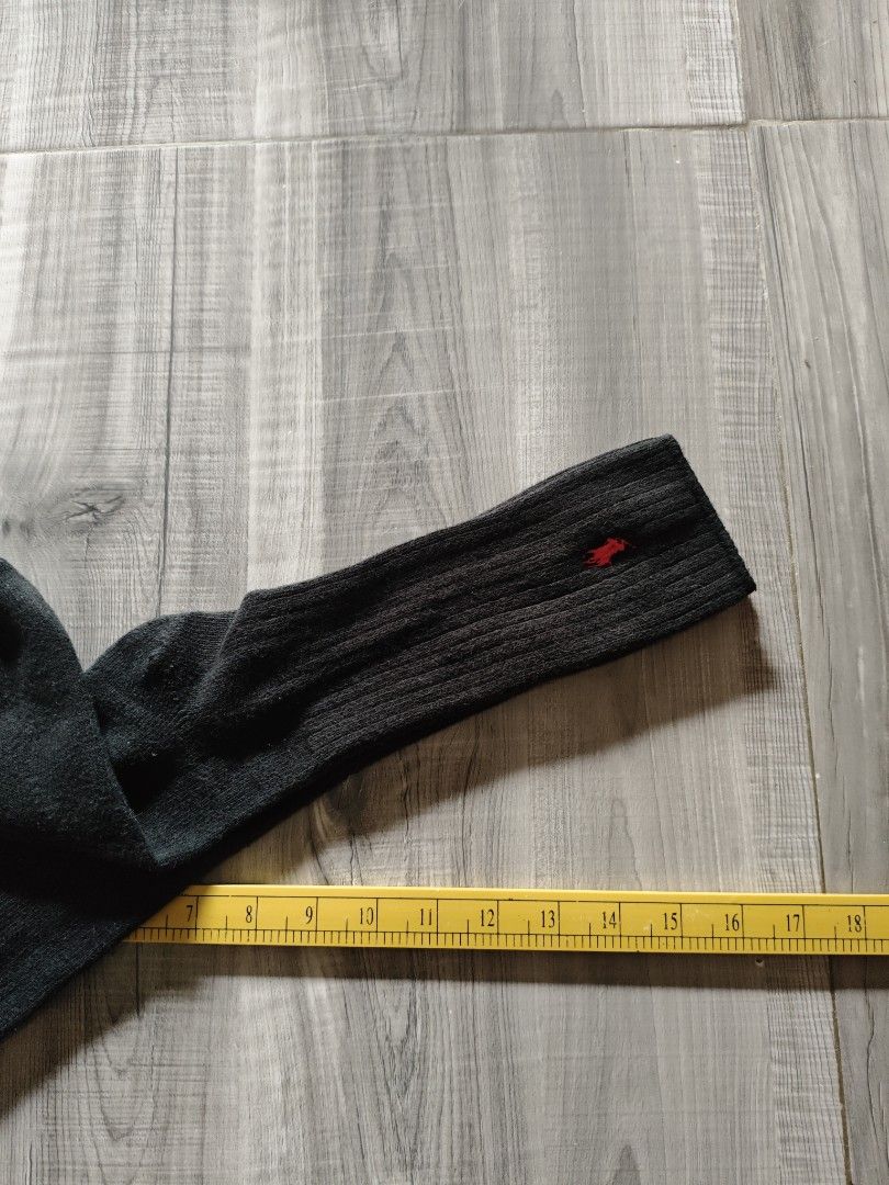 Ralph Lauren socks black (Category: Socks) located in Daet. Submitted by el.patron.thrift (Listing ID 1392017349, Image 3). Description: excellent condition.