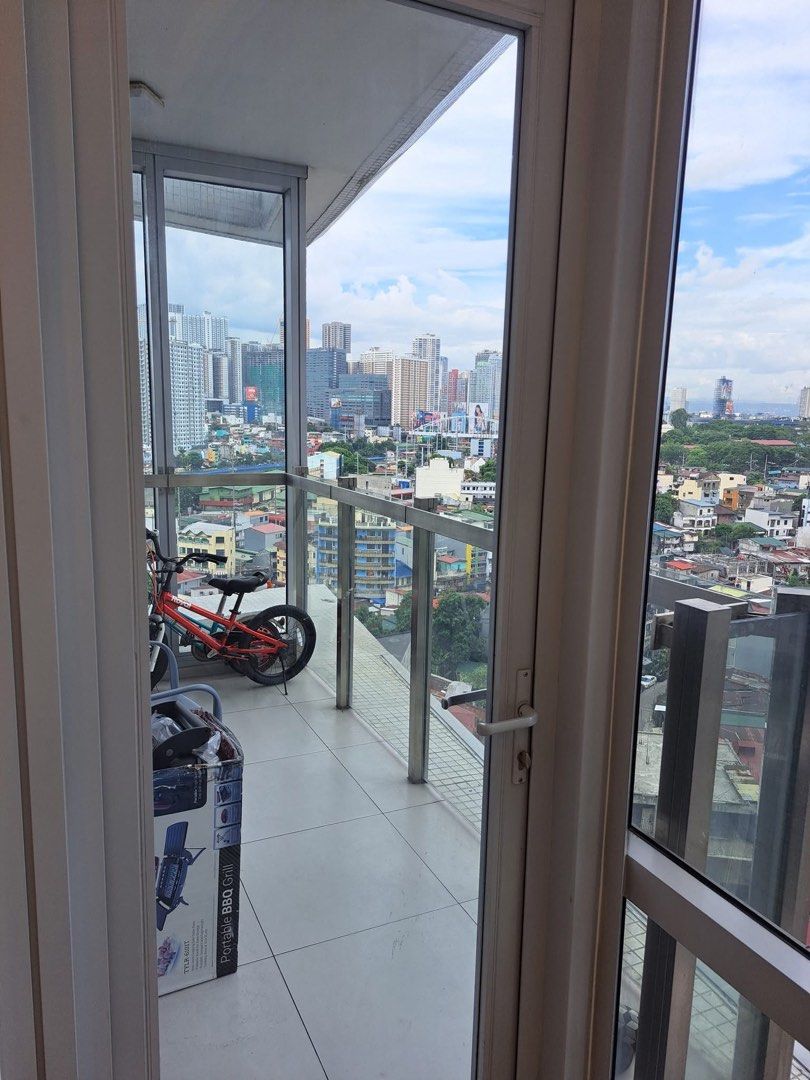 Porcenium Rush 2BR FOR SALE IN LINCOLN TOWER, PROSCENIUM AT ROCKWELL, Property ...