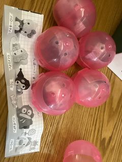 （分類：）位於 。 由 cryssstal95 提交（商品編號 1392082929，圖片 1）。簡介： 。