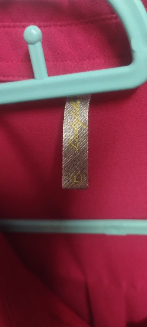 Shocking pink (Category: Blouses) located in Kuala Lumpur. Submitted by maddyprelove (Listing ID 1392101575, Image 2). Description: best fit for M - petite L.