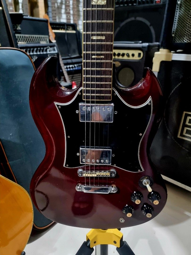 Vintage morris sg guitar (Category: Musical Instruments) located in Binan City. Submitted by jamrock.music (Listing ID 1392084374, Image 2). Description: "JAMROCK MUSIC STORE" JAPAN MUSICAL INSTRUMENTS location📍ST FRANCIS 7 SAN ANTONIO BIÑAN LAGUNA 📌pin@waze/googlemap JAMROCK Music store st paul project 4 biñan laguna the shop is closed by appointment for pick up only.please let us know if you are coming..