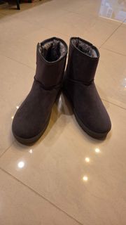 (Category: ) located in . Submitted by magshopper (Listing ID 1391939716, Image 1). Description: .