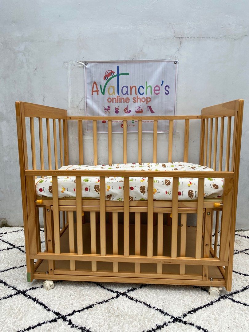 Wooden crib from japan (Category: Cots & Cribs) located in Manila. Submitted by avalanchesonlineshopmainacount (Listing ID 1392034841, Image 1). Description: .