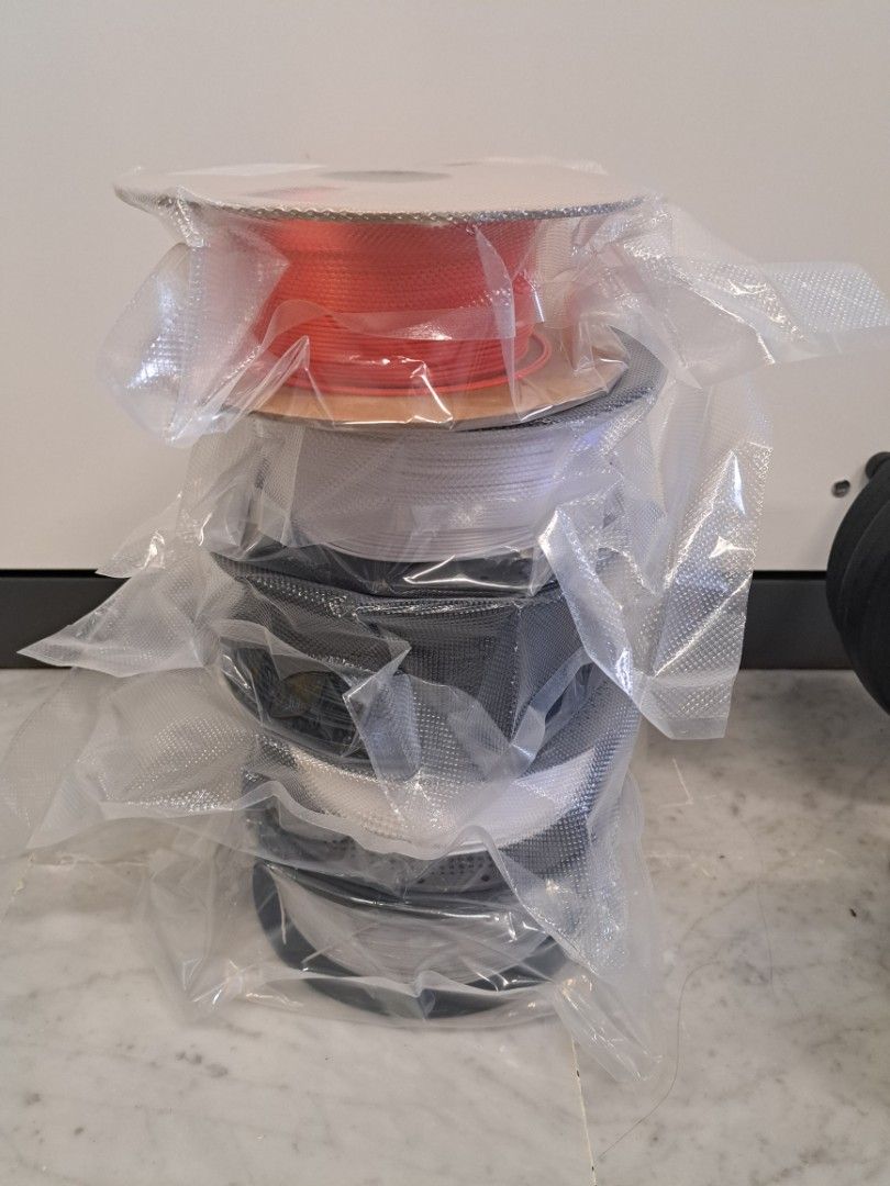 3D printer Ender 3 with Printer Filament475401938871275525