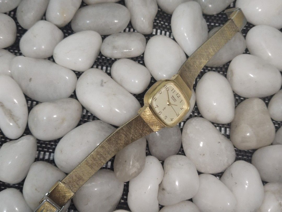 A105 - Seiko Quartz "All Gold" Watch (Category: Luxury Watches) located in Vigan. Submitted by thrift_watch_ilocos (Listing ID 1392120927, Image 3). Description: Solid Gold Plated (SGP).
