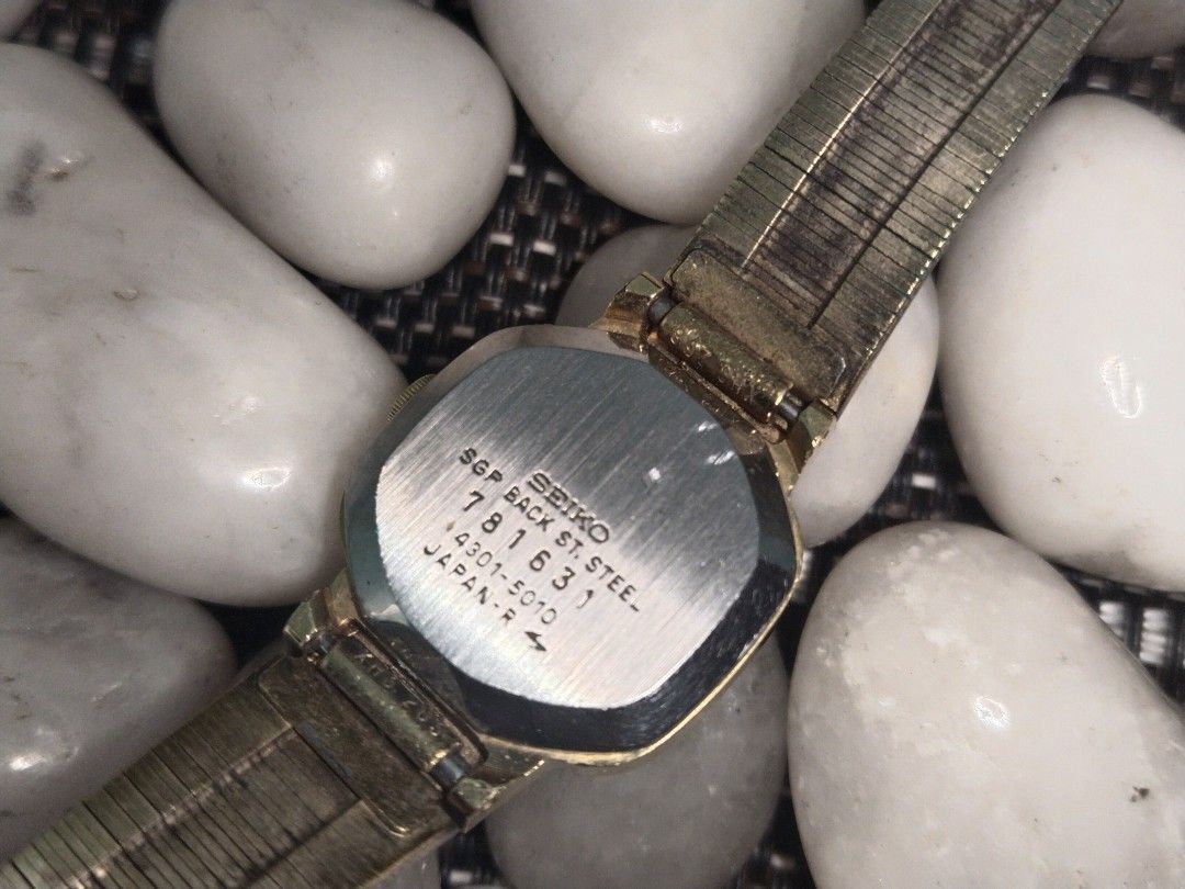 A105 - Seiko Quartz "All Gold" Watch (Category: Luxury Watches) located in Vigan. Submitted by thrift_watch_ilocos (Listing ID 1392120927, Image 2). Description: Solid Gold Plated (SGP).