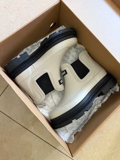 （分類：）位於 。 由 whoiamwho 提交（商品編號 1392131339，圖片 1）。簡介： 。