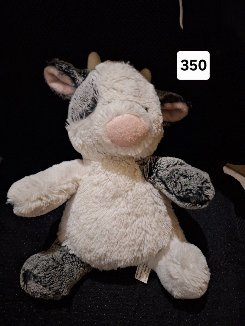 Aurora Cow Plush (Category: Plushies & Soft Toys) located in Las Pinas. Submitted by strawberrydoll (Listing ID 1392206108, Image 1). Description: 💙 mode of payment: gcash/maya/gotyme 💙 delivery method: lalamove/LBC/J&T (J&T is default courier.) 💙 buy bulk items to save on shipping :) thank you!.