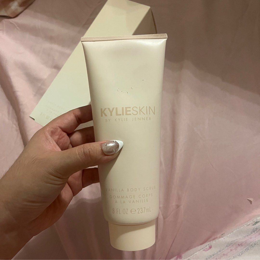 Authentic kylie skin vanilla body scrub (Category: Bath) located in Bulacan. Submitted by femalethings (Listing ID 1392255070, Image 2). Description: fixed, free sf if payo thru j&t authentic, sealed, with box flaw - last pic scratched (from removing sticker tag) - 237ml - bought in canada mop gcash bdo mod j&t.