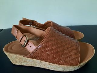 (Category: ) located in . Submitted by pebble_ultimate (Listing ID 1392126715, Image 1). Description: .