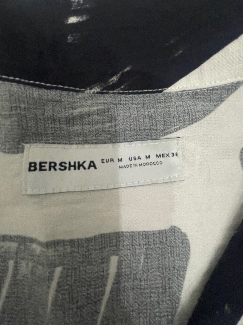 Bershka Polo Shirt (Category: Shirts) located in Manila. Submitted by fthobn_ (Listing ID 1392169860, Image 2). Description: Wore only once (seen in the pic). Can be used as a beach cover up or for formal occasions Originally bought for 2k LP already posted.