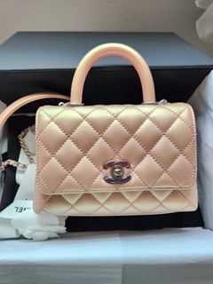 (Category: ) located in . Submitted by fashionstufflovers (Listing ID 1392271816, Image 1). Description: .