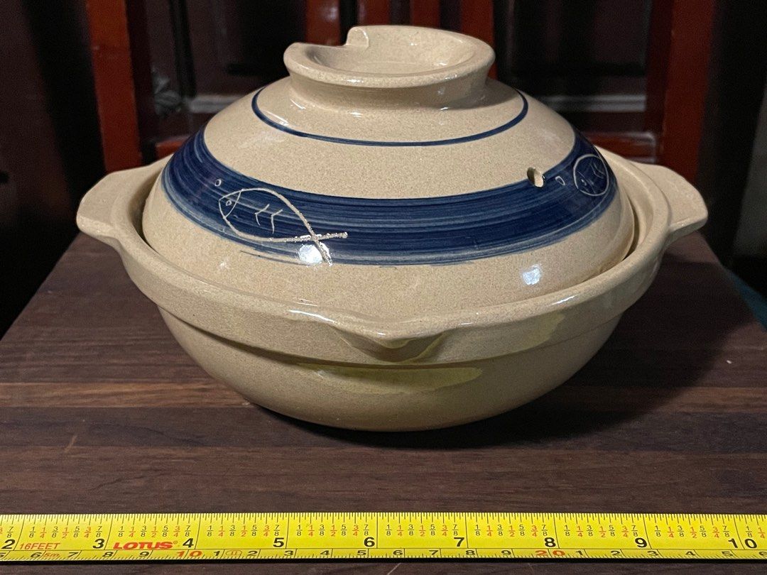 Donabe / Earthenware Pot / Clay Pot (Category: Cookware & Accessories) located in Quezon City. Submitted by kitchella.ph (Listing ID 1392239226, Image 1). Description: Brand new. Never used. Unseasoned. Came from storage. With box. Kindly manage your expectations when it comes to packaging. Payment via BPI bank transfer. RFS: Decluttering Pick-up in Quezon City (near GAC Motor Mindanao Avenue) via Grab, Lalamove, etc. Courier fee c/o buyer..