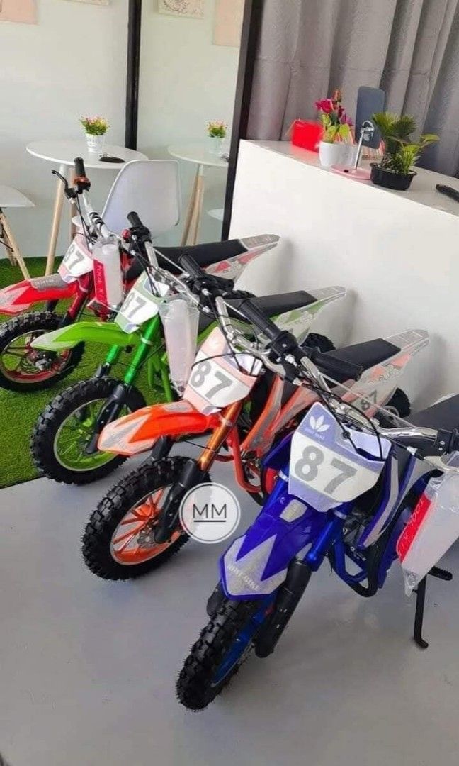 Enduro 87 (Category: Bicycles) located in Manila. Submitted by minidivisoria (Listing ID 1392210942, Image 2). Description: ENDURO 87 (dual Pipe) Available Color (green ,black,red) for kids 49cc Engine displacement: single cylinder, two stroke Ignition mode: pull start (pull rope rebound start) Tire size: 12 x 2.75 front and rear Fuel tank capacity: 1.5 liters Gasoline/motor oil: 25-30:1 Braking method: front and rear disc brakes Transmission mod