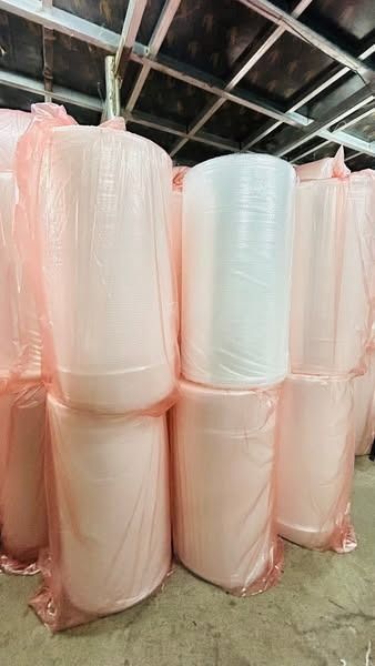 FOR SALE BUBBLE WRAP FOR PACKAGING (Category: Craft Supplies & Tools) located in San Pablo. Submitted by vennisa.sportssupplies (Listing ID 1392167013, Image 2). Description: BUBBLE WRAP FOR PACKAGING FOR SALE!! 40”x100m Whole ₱750/roll 20”x100m Half ₱375/roll ACCEPTED PAYMENT METHODS: ✅CASH ✅GCASH ✅BANK TRANSFER ✅DATED CHECK ✅CREDIT CARD FOR CREDIT CARD PAYMENT, DIRECT PM FOR DETAILS. PHYSICAL WAREHOUSE: 📍QUEZON CITY, MANILA 📍SAN PABLO CITY, L